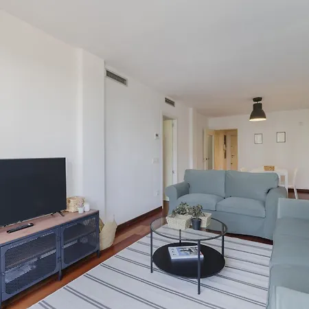 Carlemany Con Tres Dobles Apartman Girona