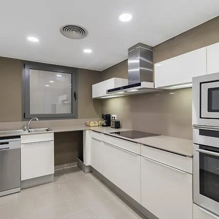 Apartman Carlemany Con Tres Dobles Girona