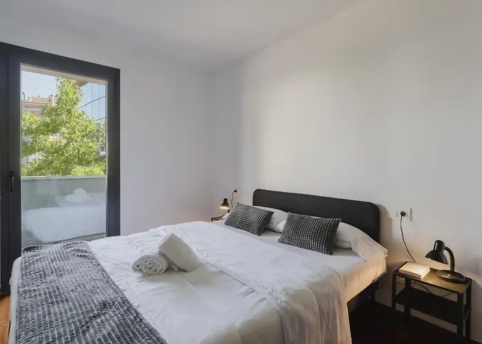 Carlemany Con Tres Dobles * Girona