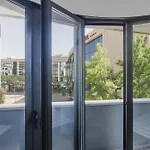 Carlemany Con Tres Dobles Apartament